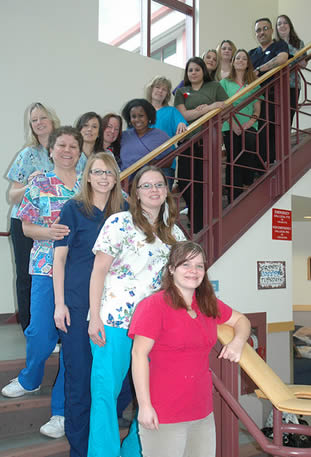 nursing-class-graduates