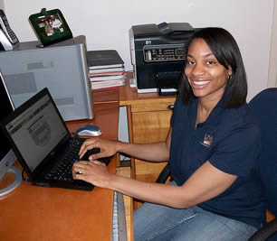 female-worker-on-laptop-computer
