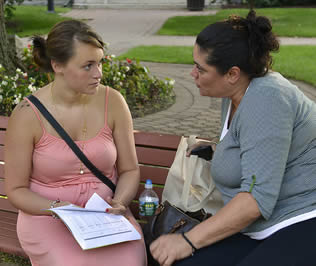 students-discussing-health-care-classes