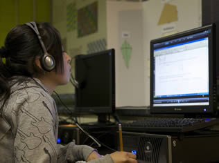 female-college-student-on-computer