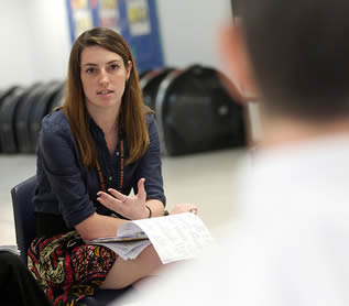 student-talking-with-health-care-administrator