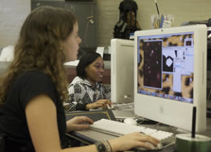 women-college-students-working-on-computer-555003992987276662