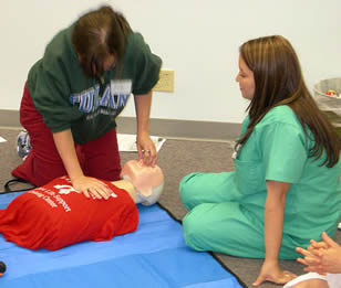 life-saving-procedure-training-7833