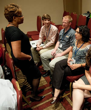 medical-students-talking-with-instructor