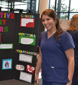 nurse-student-at-college-presentation