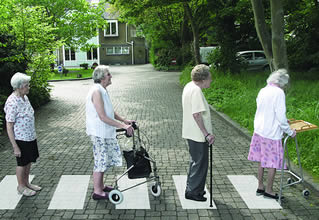 elderly-ladies-crossing-road-33