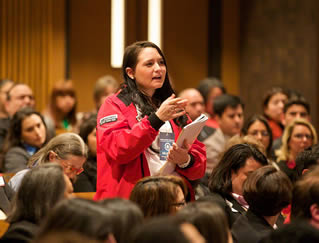 medical-student-at-course-lecture