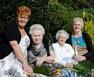 senior-citizens-care-6644