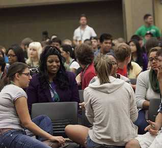 student-discussion-in-college-conference-room