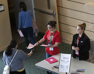 college-student-workers