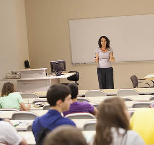 instructor-giving-class-lecture