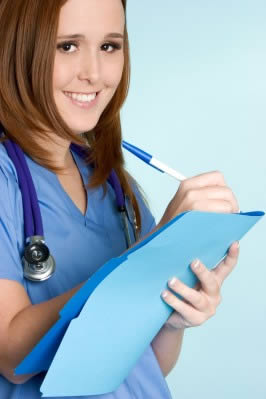 nurse-aide-taking-notes