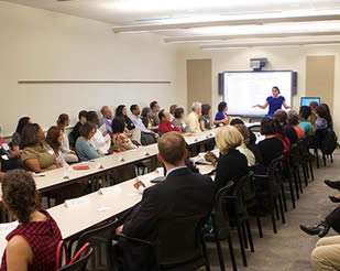 instructor-giving-presentation-to-class