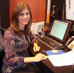 young-woman-at-computer