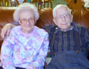 elderly-man-and-wife-24